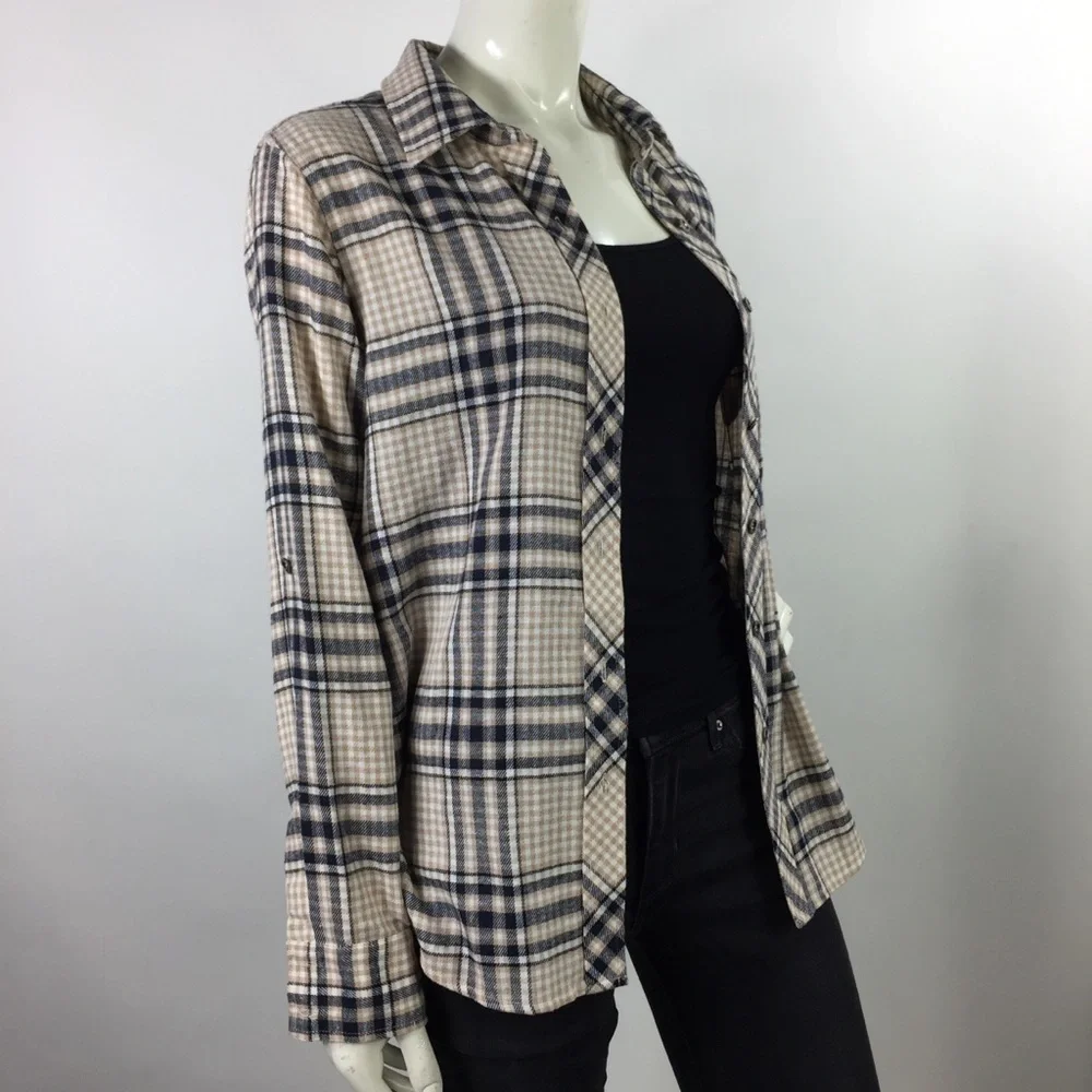Doe & Rae Plaid Button Up Top Size S - Picture 13 of 16